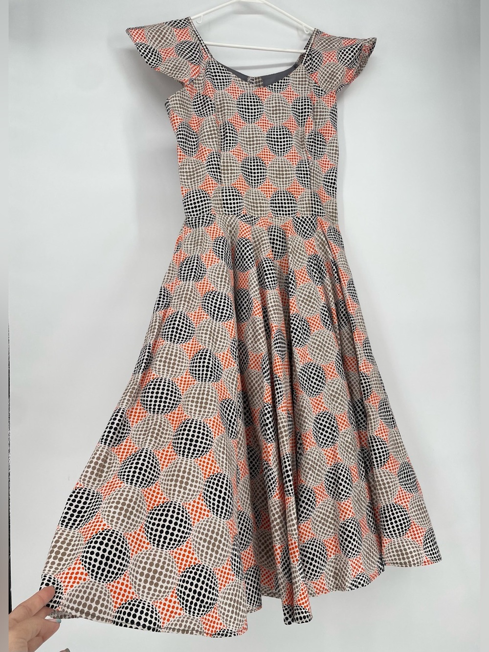 1950s Style Reproduction Fit & Flare Scoop Neck Polkadot Mid Length Dress